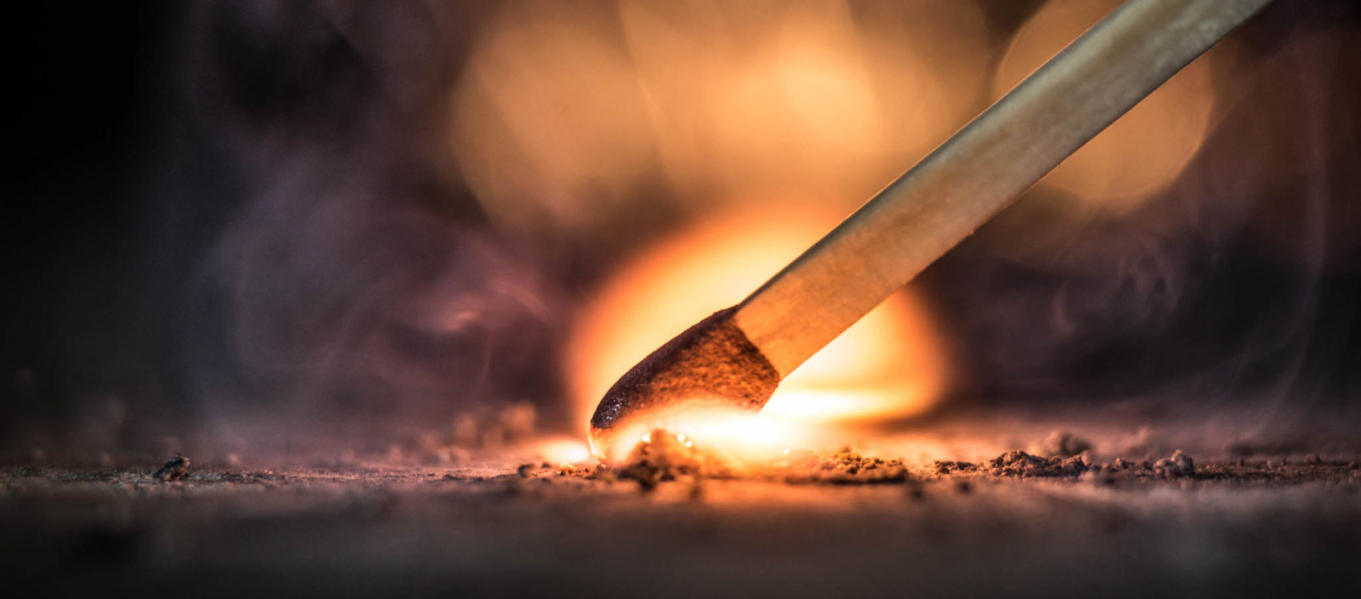 Возмещение ущерба при пожаре в Мге. Цены от 10000₽.